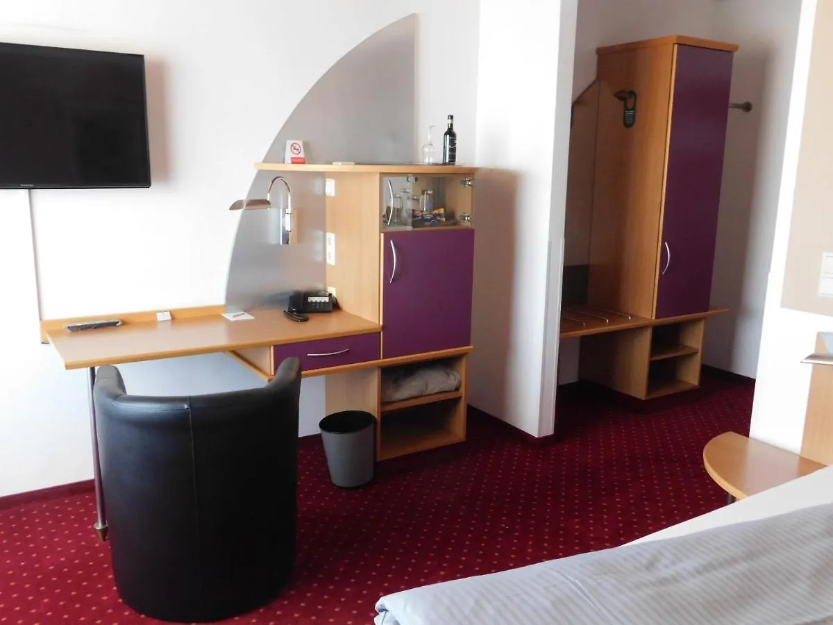 Hotel Konradp Holzkirchen Holzkirchen  3*, Holzkirchen (Miesbach)